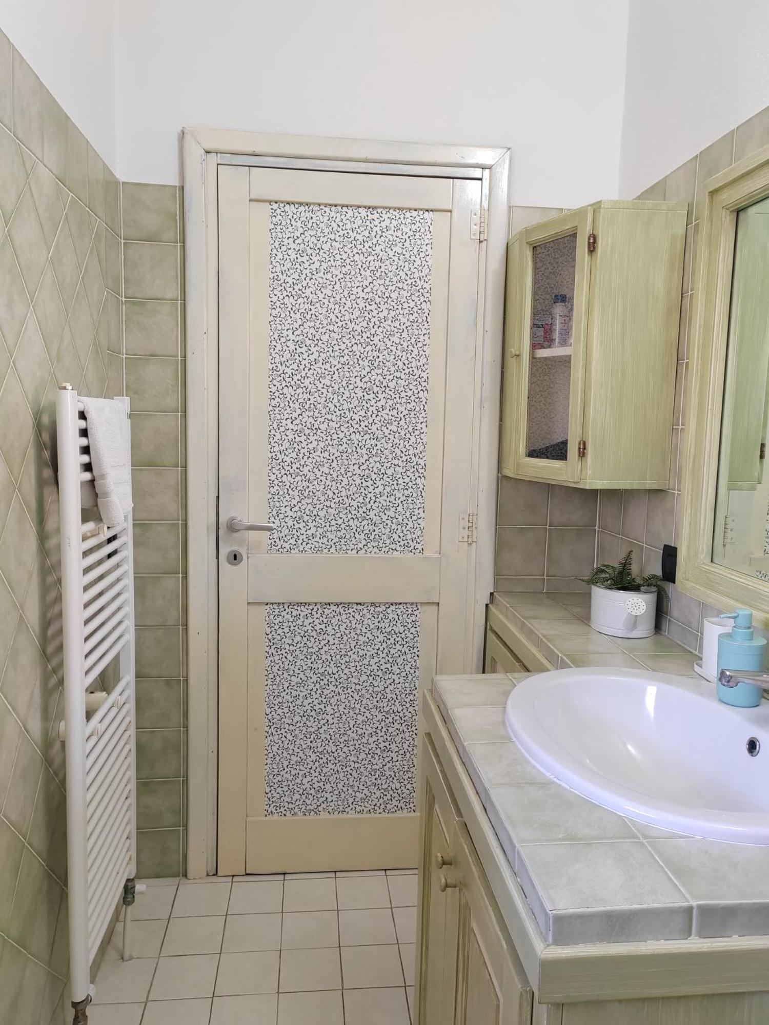 Home Of Fame - Home Gallery With Fully Equipped Kitchen, Separate Entrance, Free Parking 올비아 외부 사진